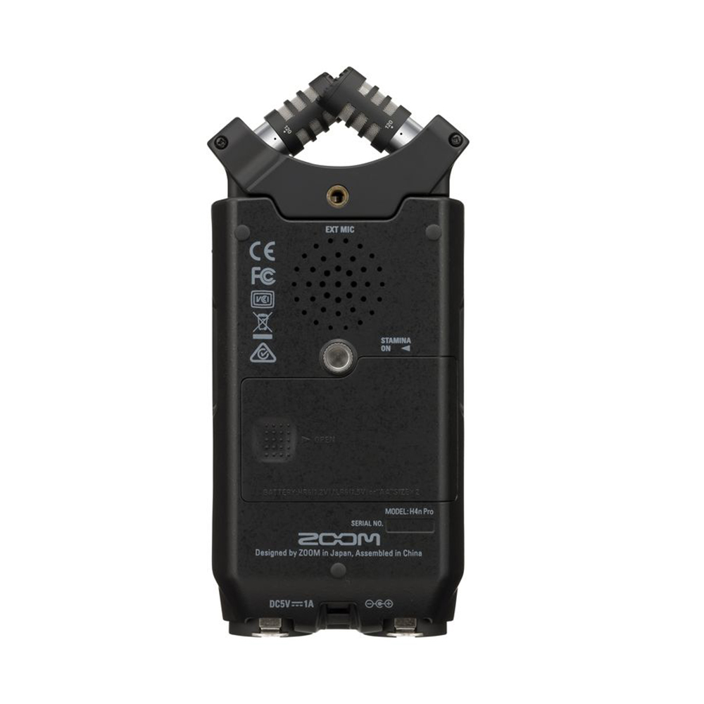 Zoom H4n Pro 4-Input / 4-Track Portable Handy Recorder - Black