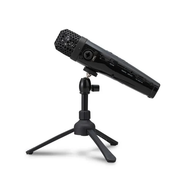 zoom-m4