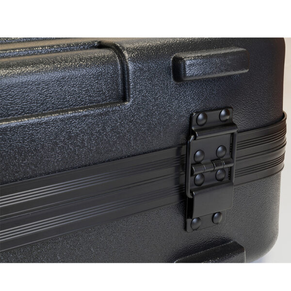 korg-hard-case-for-88-keys-keyboard-7 Korg HC-88 88-Key Hard Case