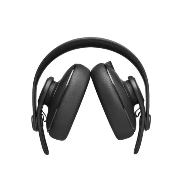 akg-k361