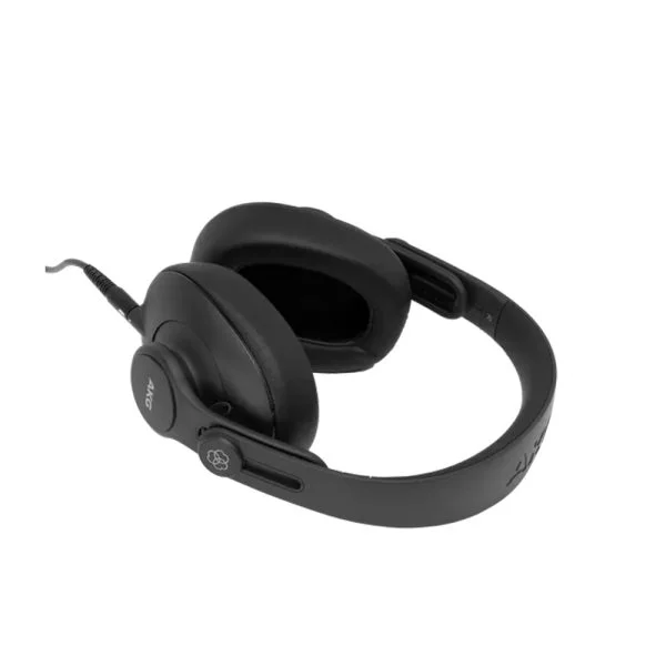 akg-k361
