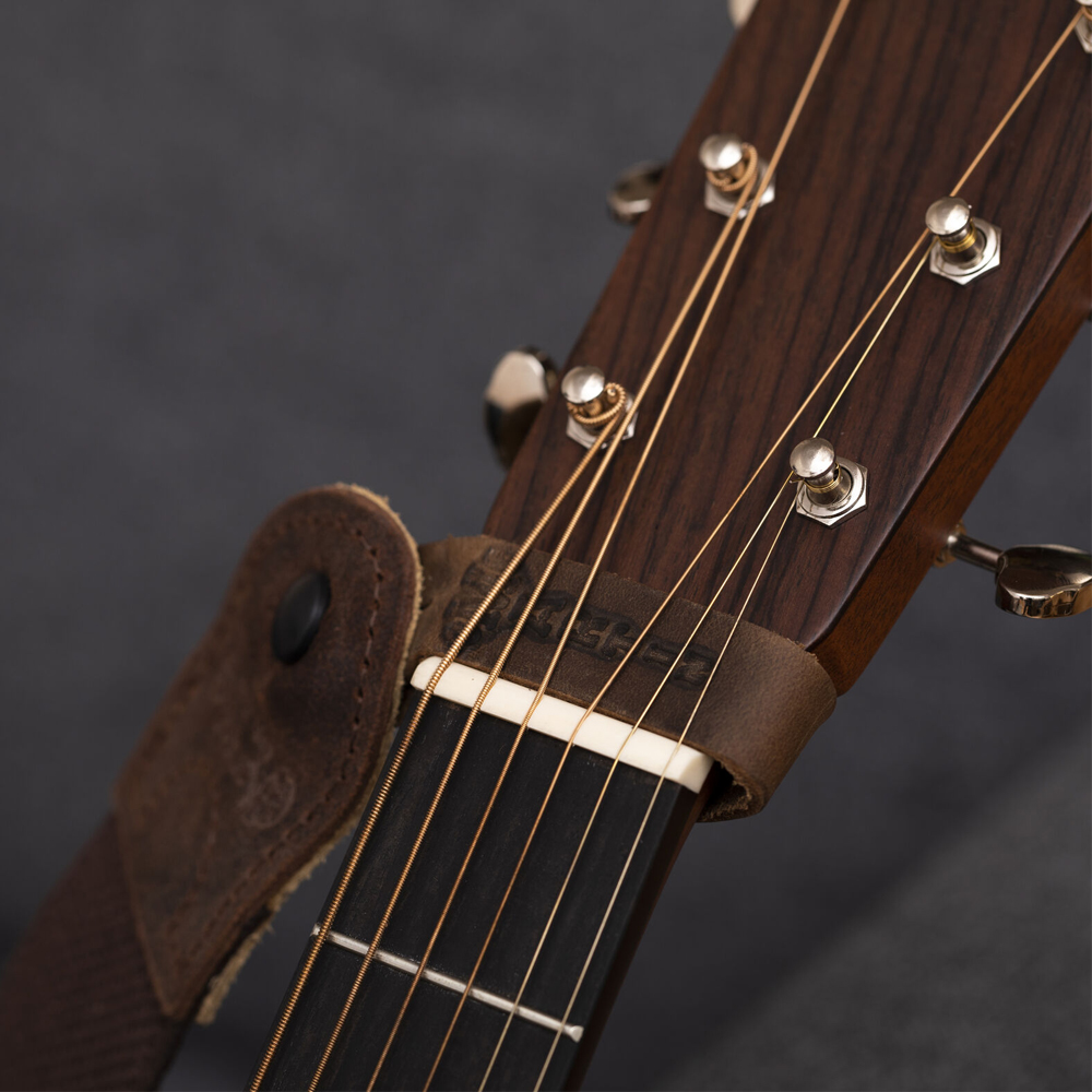 Martin 18A0089 Vintage Cocoa Headstock Tie